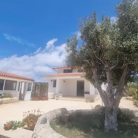 בית נופש Casa Girasole *